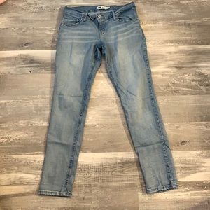 Levi’s juniors 524 Skinny Jeans